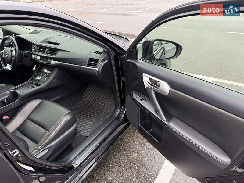 Хетчбек Lexus CT 2011 в Києві фото 12 Хетчбек Lexus CT 2011 в Києві