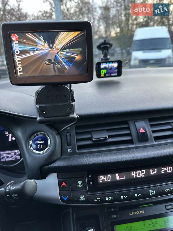 Хэтчбек Lexus CT 2011 в Одессе фото 12 Хэтчбек Lexus CT 2011 в Одессе