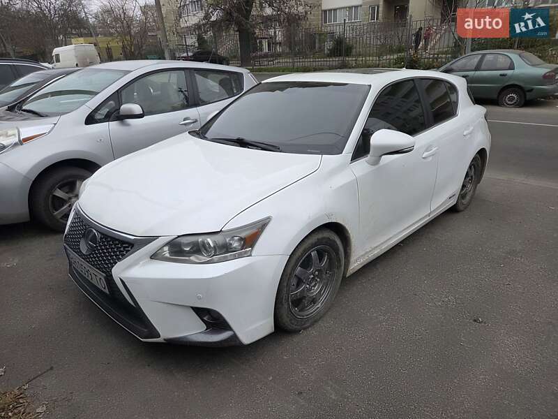 Хэтчбек Lexus CT 2012 в Одессе