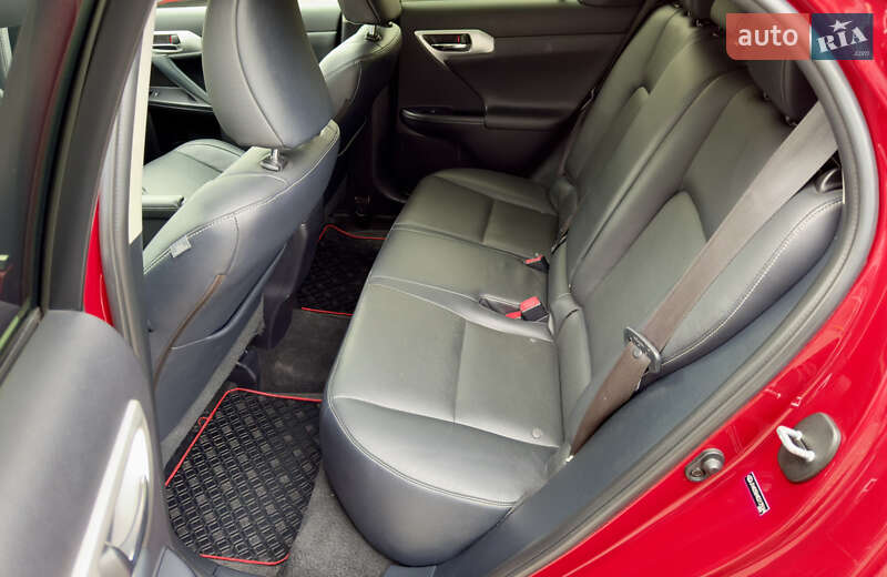 Хэтчбек Lexus CT 2012 в Одессе фото 43 Хэтчбек Lexus CT 2012 в Одессе