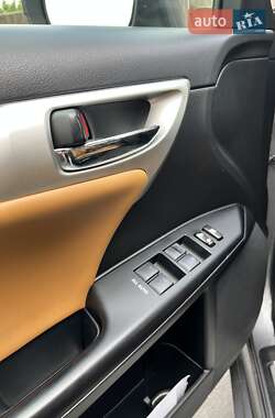 Хэтчбек Lexus CT 2013 в Киеве