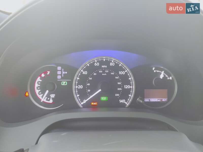 Хэтчбек Lexus CT 2012 в Ивано-Франковске