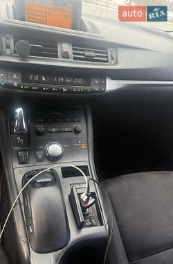 Хэтчбек Lexus CT 2012 в Киеве