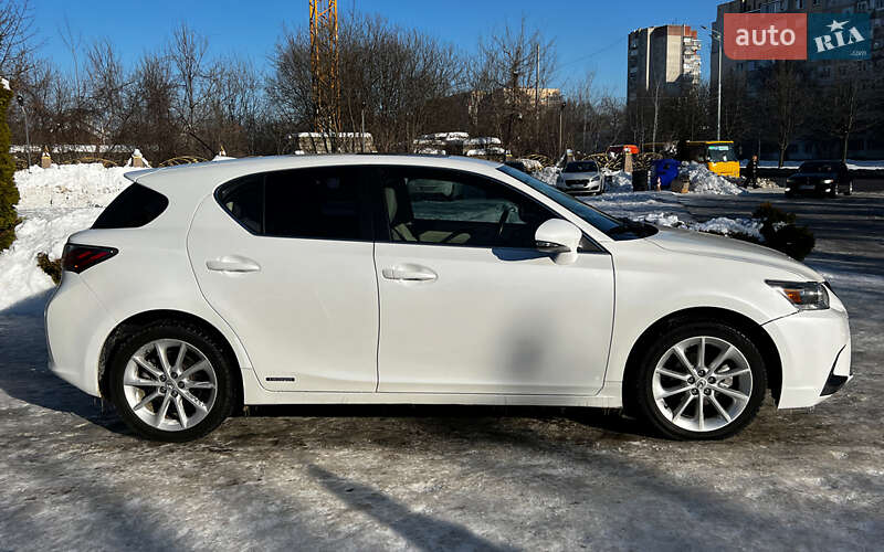 Хетчбек Lexus CT 2012 в Львові фото 8 Хетчбек Lexus CT 2012 в Львові