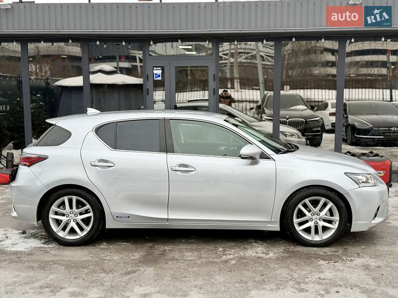 Хетчбек Lexus CT 2016 в Києві