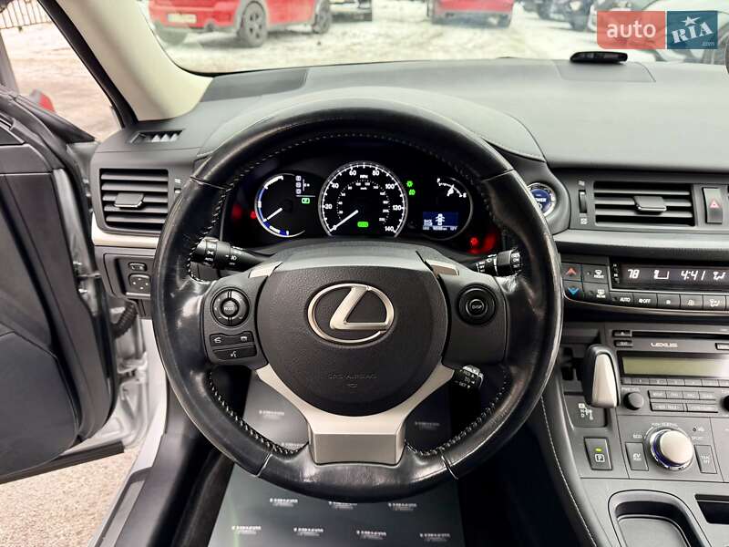 Хетчбек Lexus CT 2016 в Києві