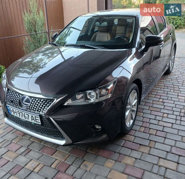 Хэтчбек Lexus CT 2013 в Одессе