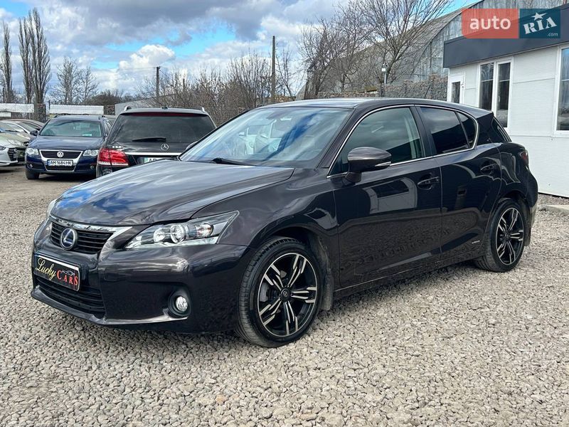 Lexus CT 2011