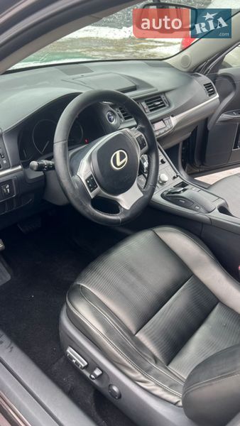 Хэтчбек Lexus CT 2011 в Луцке
