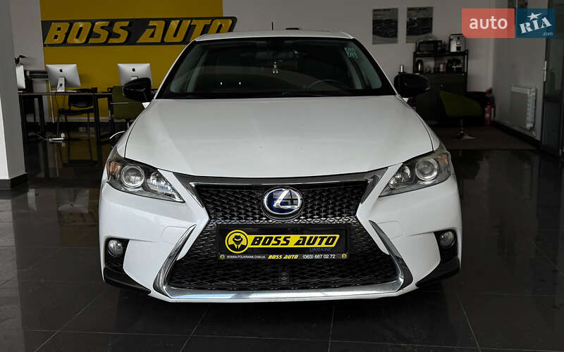 Хэтчбек Lexus CT 2012 в Шептицькому