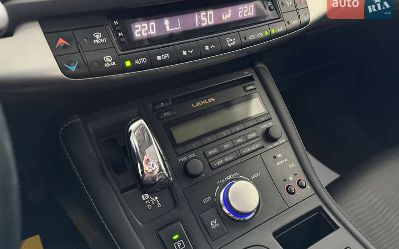 Хэтчбек Lexus CT 2012 в Шептицькому
