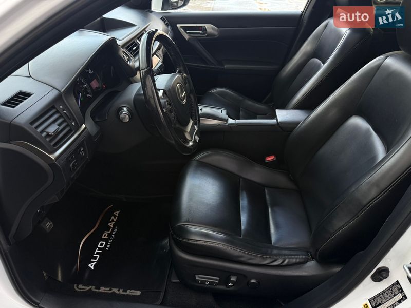 Хэтчбек Lexus CT 2016 в Одессе