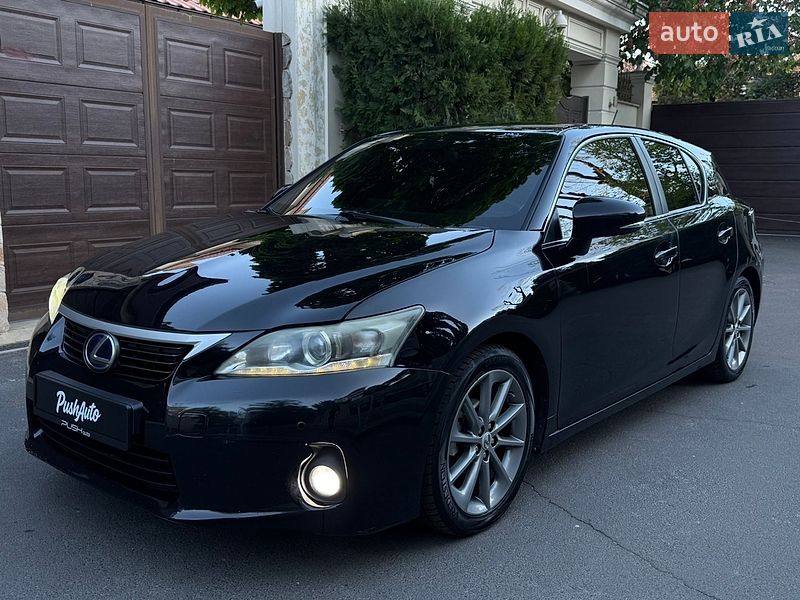 Хэтчбек Lexus CT 2011 в Одессе