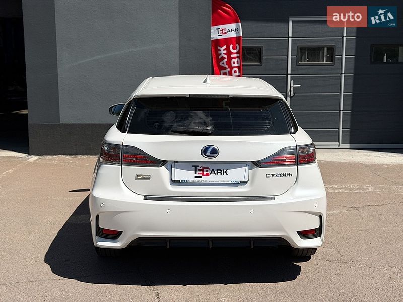 Хетчбек Lexus CT 2016 в Києві