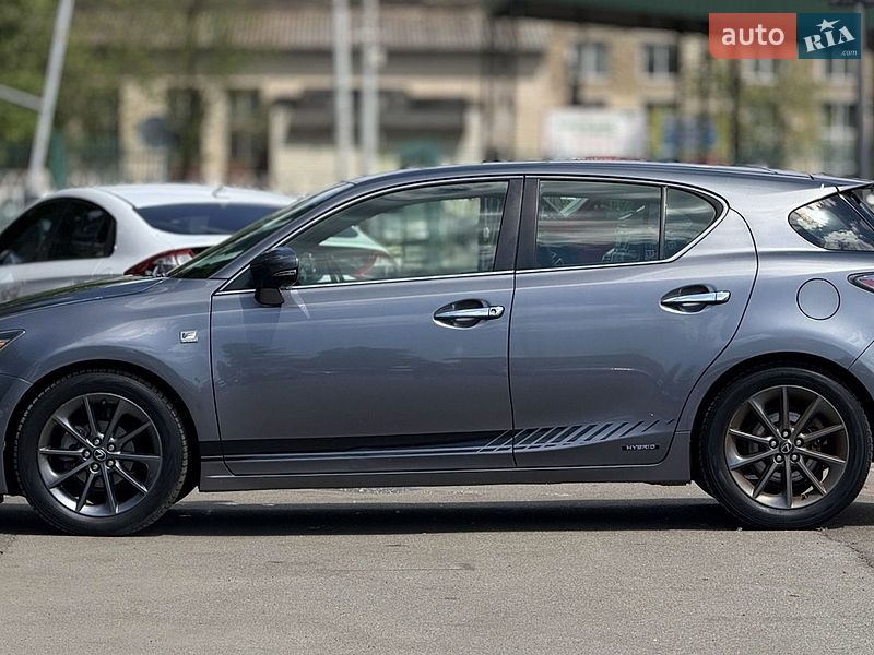 Хетчбек Lexus CT 2013 в Києві фото 2 Хетчбек Lexus CT 2013 в Києві