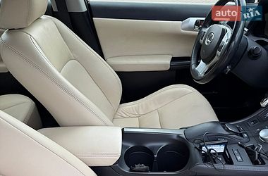 Хэтчбек Lexus CT 2011 в Львове