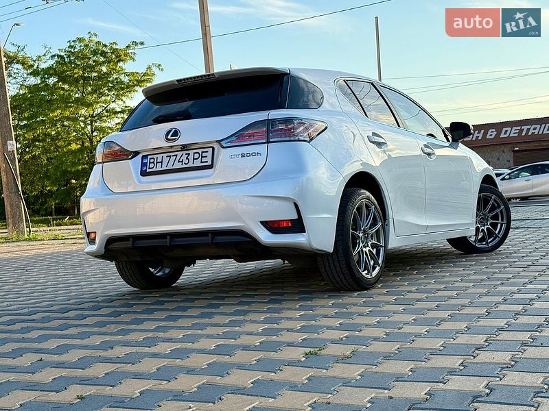 Хэтчбек Lexus CT 2015 в Одессе
