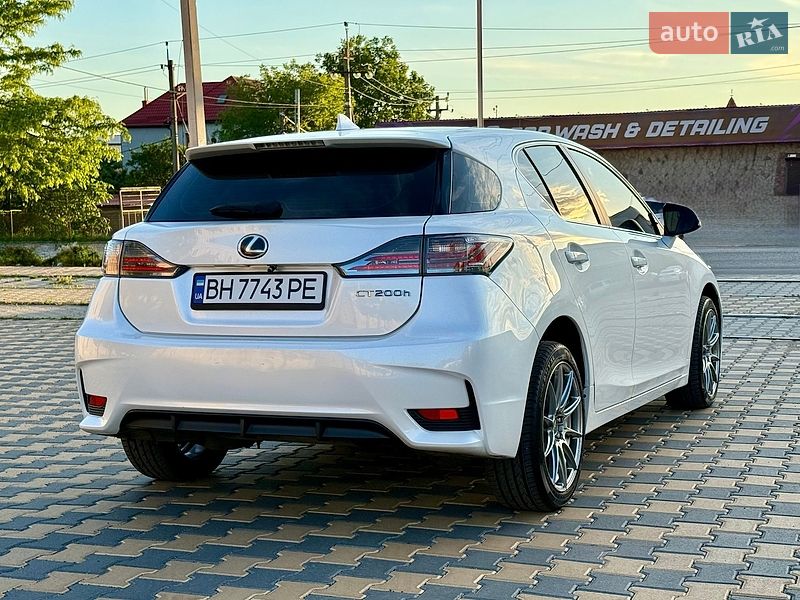 Хэтчбек Lexus CT 2015 в Одессе