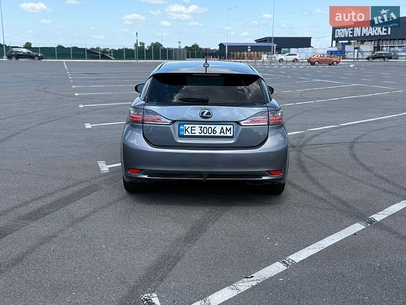 Хэтчбек Lexus CT 2012 в Днепре