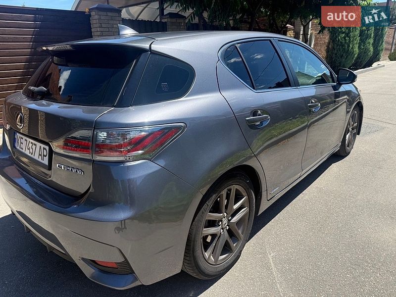 Хетчбек Lexus CT 2014 в Києві