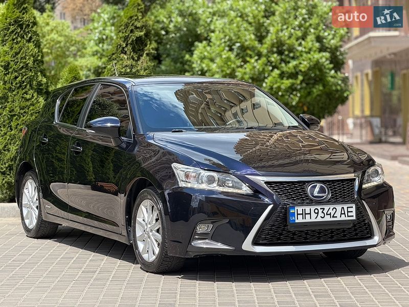 Хэтчбек Lexus CT 2011 в Одессе