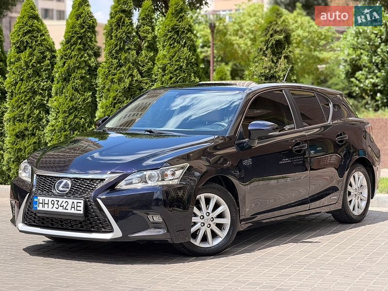 Хэтчбек Lexus CT 2011 в Одессе