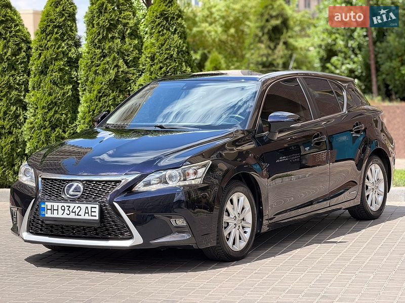 Хэтчбек Lexus CT 2011 в Одессе