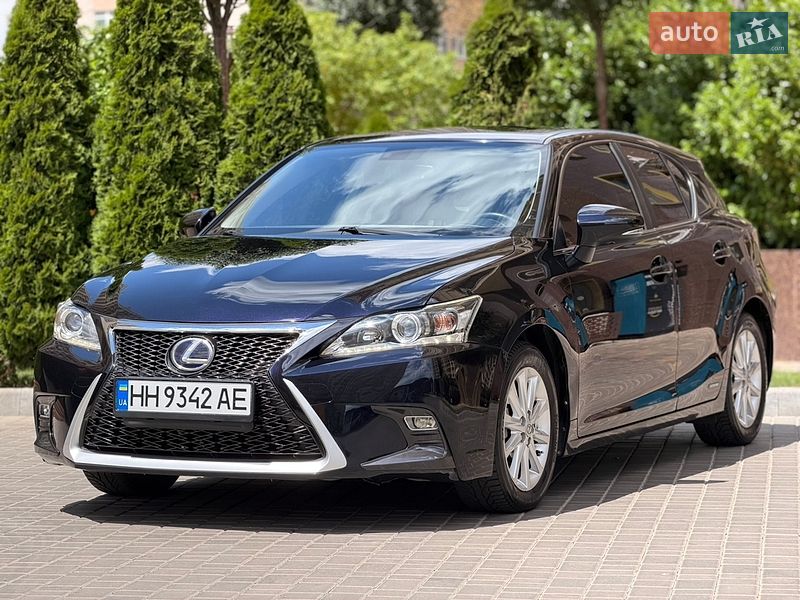 Хэтчбек Lexus CT 2011 в Одессе