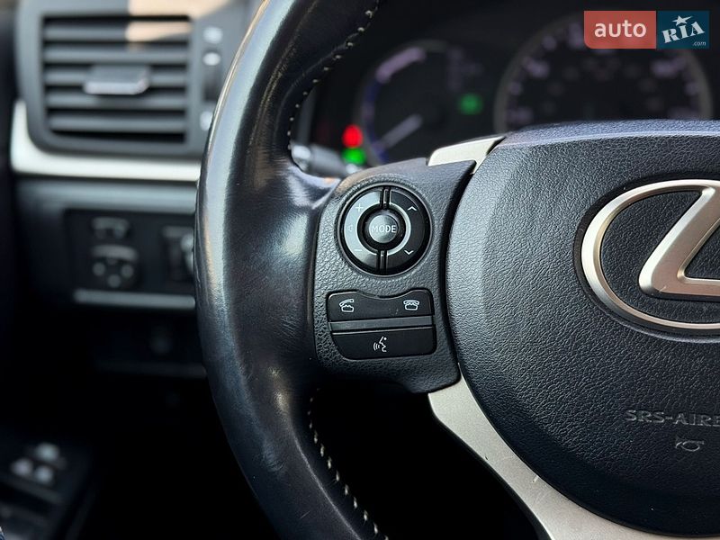 Хэтчбек Lexus CT 2015 в Киеве