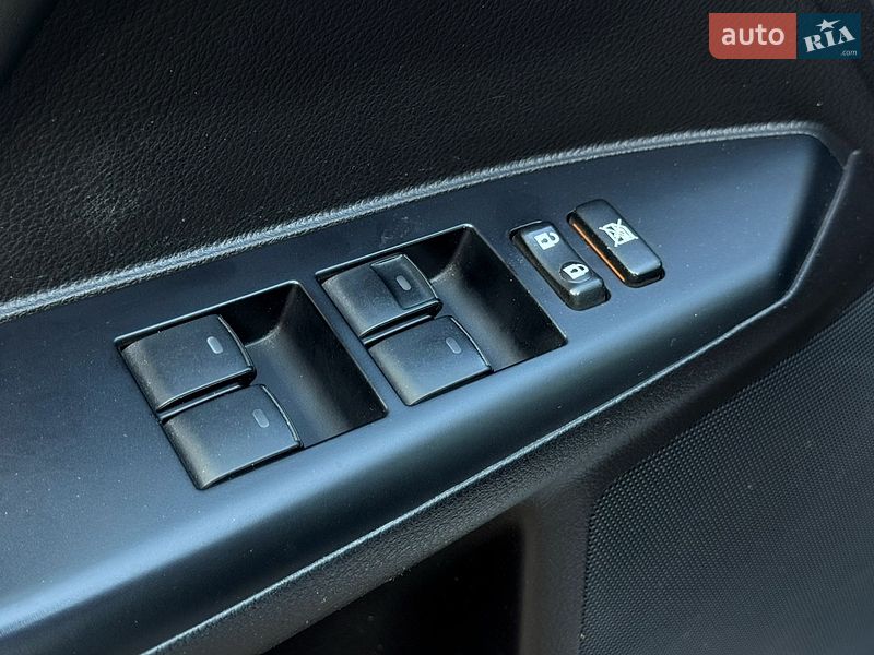 Хэтчбек Lexus CT 2015 в Киеве