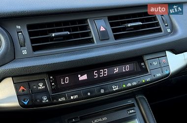 Хэтчбек Lexus CT 2015 в Киеве