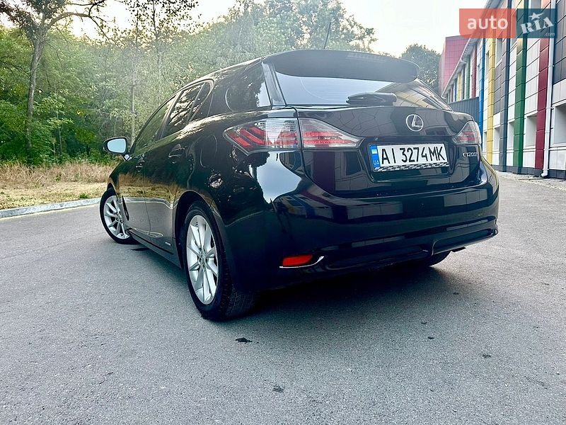 Хэтчбек Lexus CT 2013 в Кропивницком