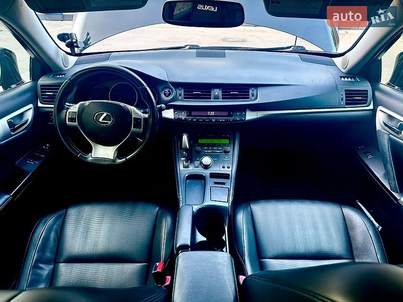 Хэтчбек Lexus CT 2013 в Кропивницком