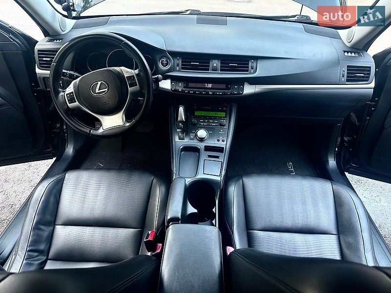 Хэтчбек Lexus CT 2013 в Кропивницком