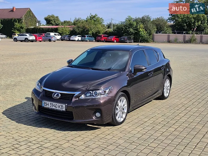 Lexus CT 2012