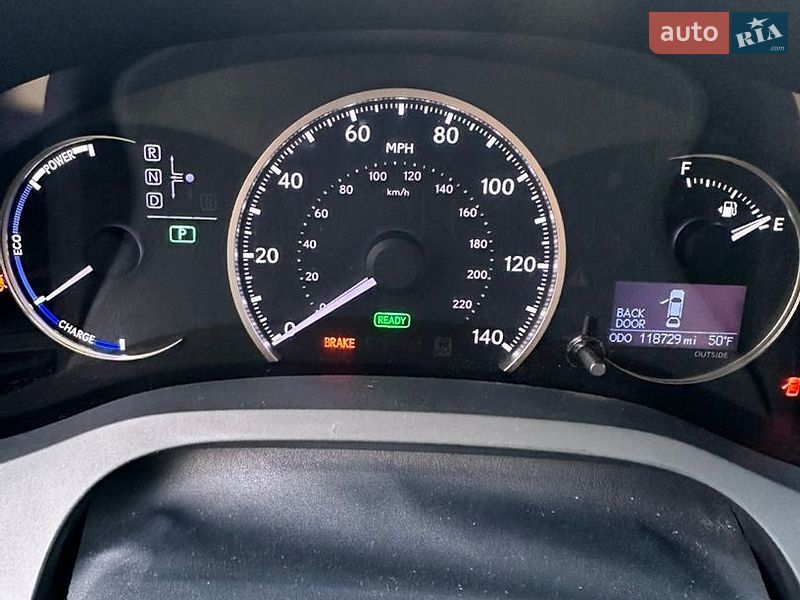 Хетчбек Lexus CT 2015 в Києві фото 20 Хетчбек Lexus CT 2015 в Києві