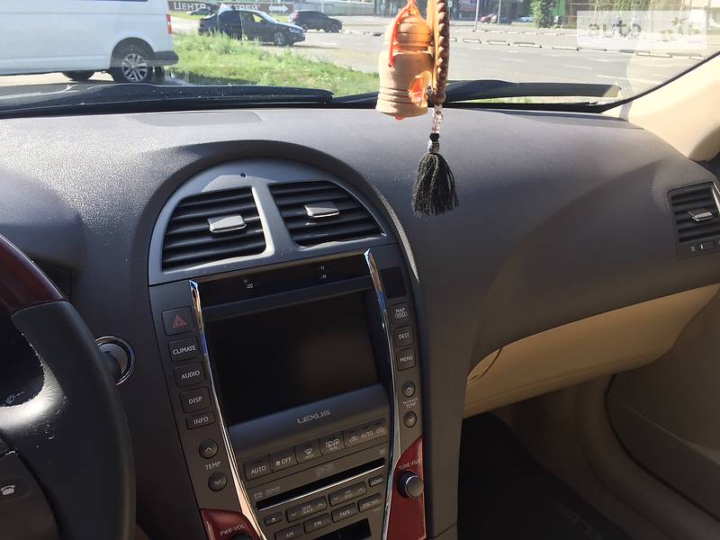Седан Lexus ES 2008 в Києві