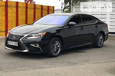 Седан Lexus ES 2018 в Киеве