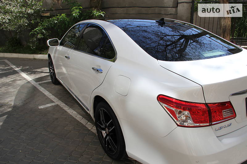 Седан Lexus ES 2010 в Одесі