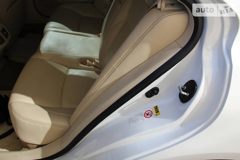 Седан Lexus ES 2010 в Одесі