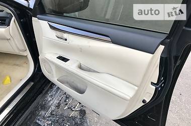 Седан Lexus ES 2015 в 