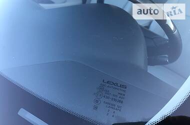Седан Lexus ES 2011 в 