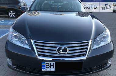 Седан Lexus ES 2011 в 