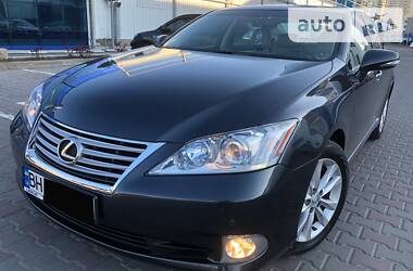 Седан Lexus ES 2011 в 