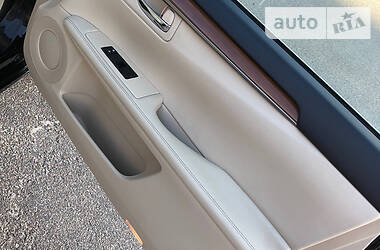 Седан Lexus ES 2013 в 