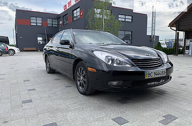 Седан Lexus ES 2004 в Львове