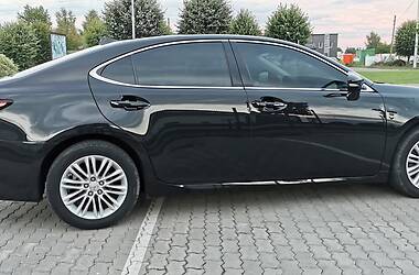 Седан Lexus ES 2017 в Хмельницькому