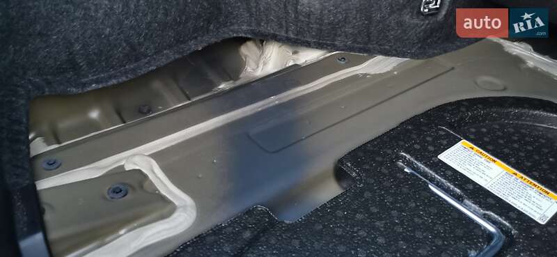 Седан Lexus ES 2017 в Хмельницькому