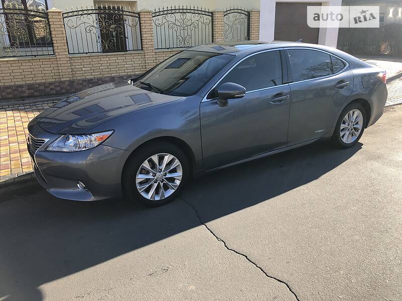 Седан Lexus ES 2012 в Одессе