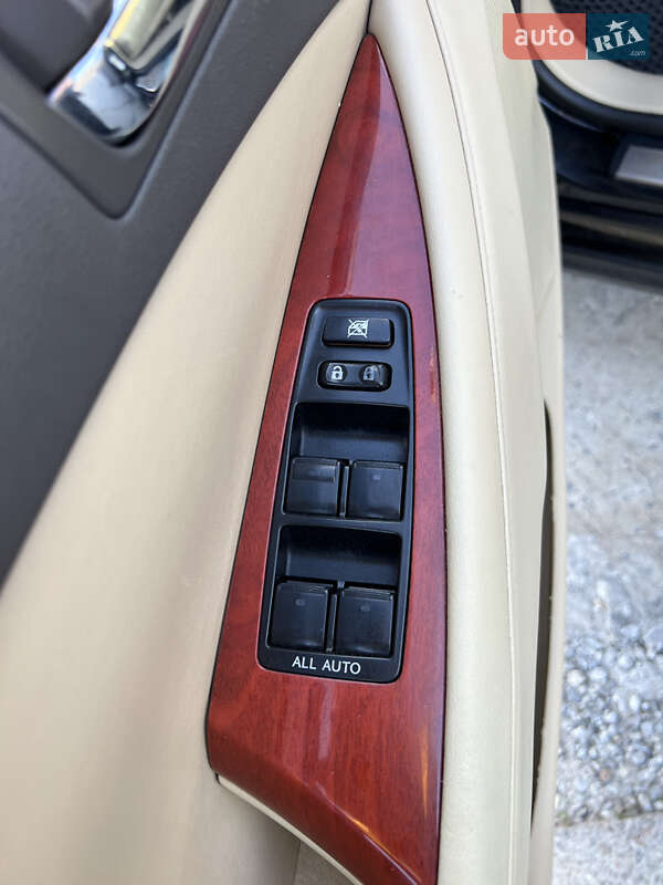 Седан Lexus ES 2007 в Львові